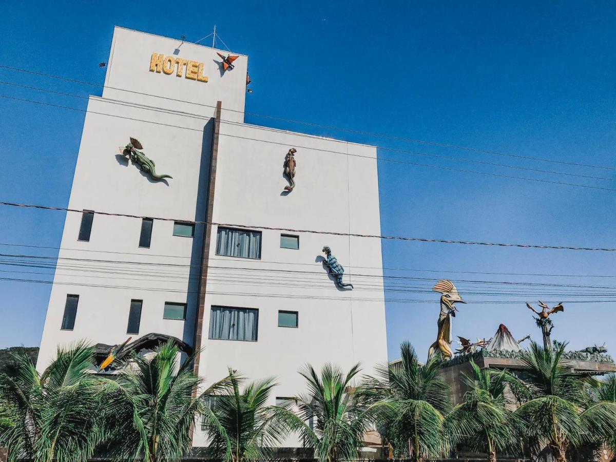 פנייה Hotel Recanto Dos Dinossauros מראה חיצוני תמונה