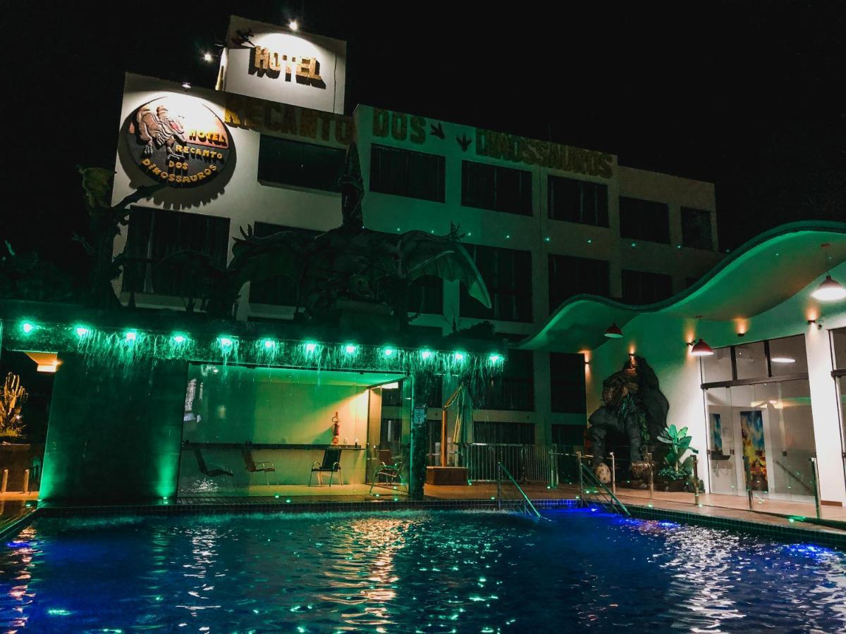 פנייה Hotel Recanto Dos Dinossauros מראה חיצוני תמונה