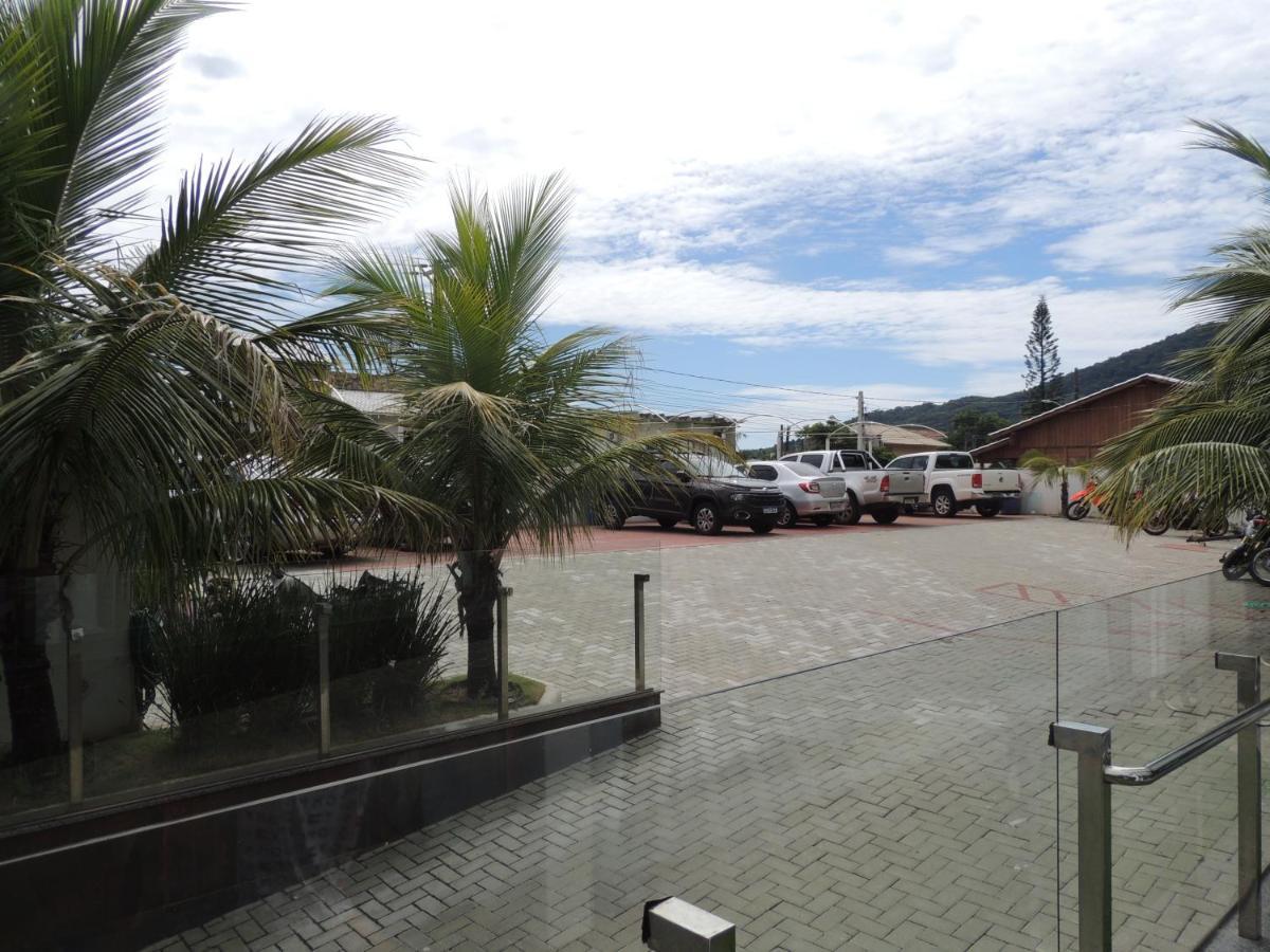 פנייה Hotel Recanto Dos Dinossauros מראה חיצוני תמונה