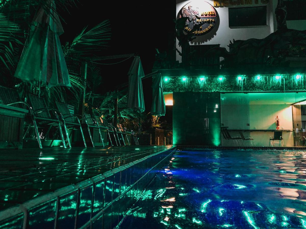 פנייה Hotel Recanto Dos Dinossauros מראה חיצוני תמונה