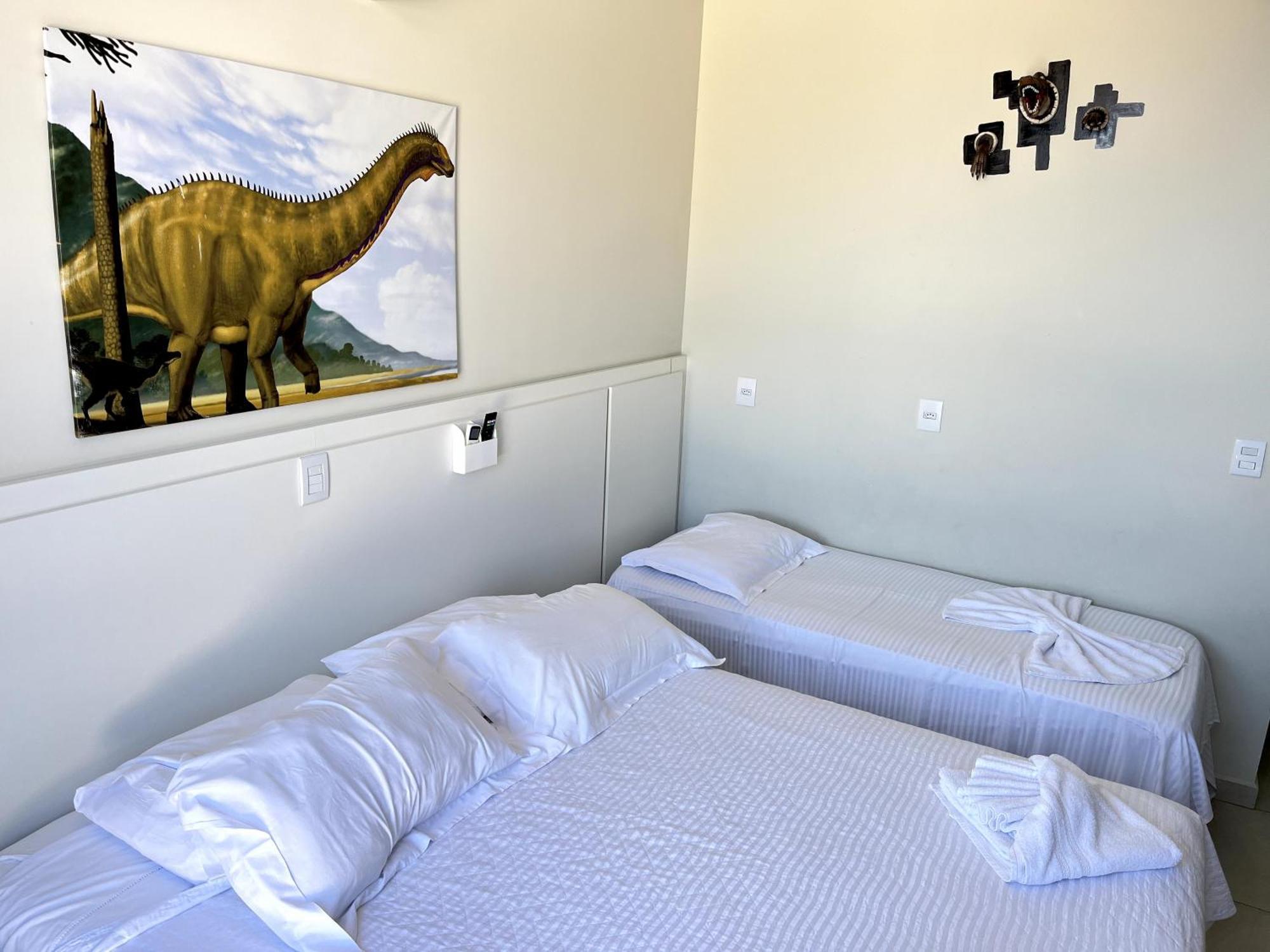 פנייה Hotel Recanto Dos Dinossauros מראה חיצוני תמונה