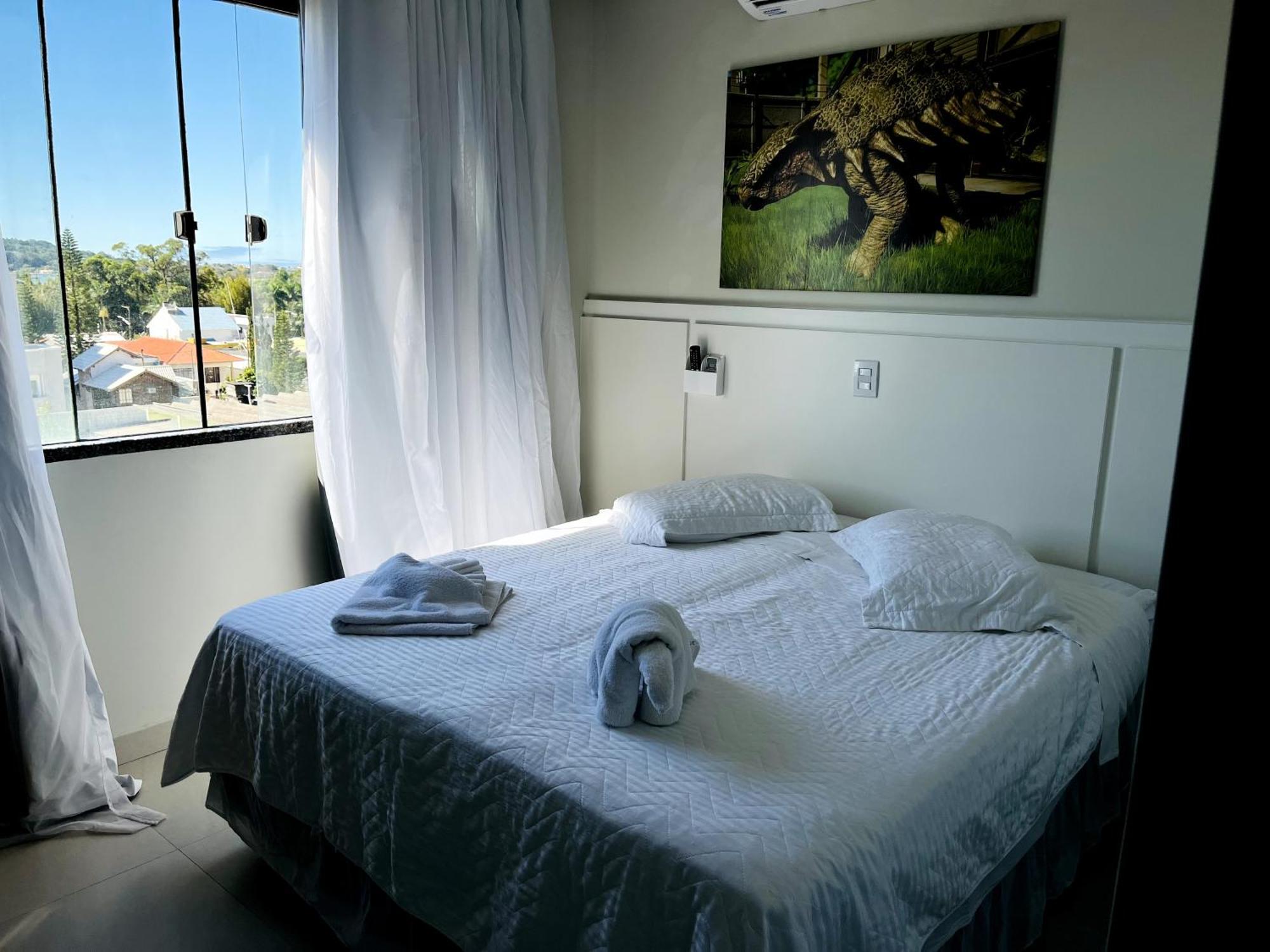 פנייה Hotel Recanto Dos Dinossauros מראה חיצוני תמונה