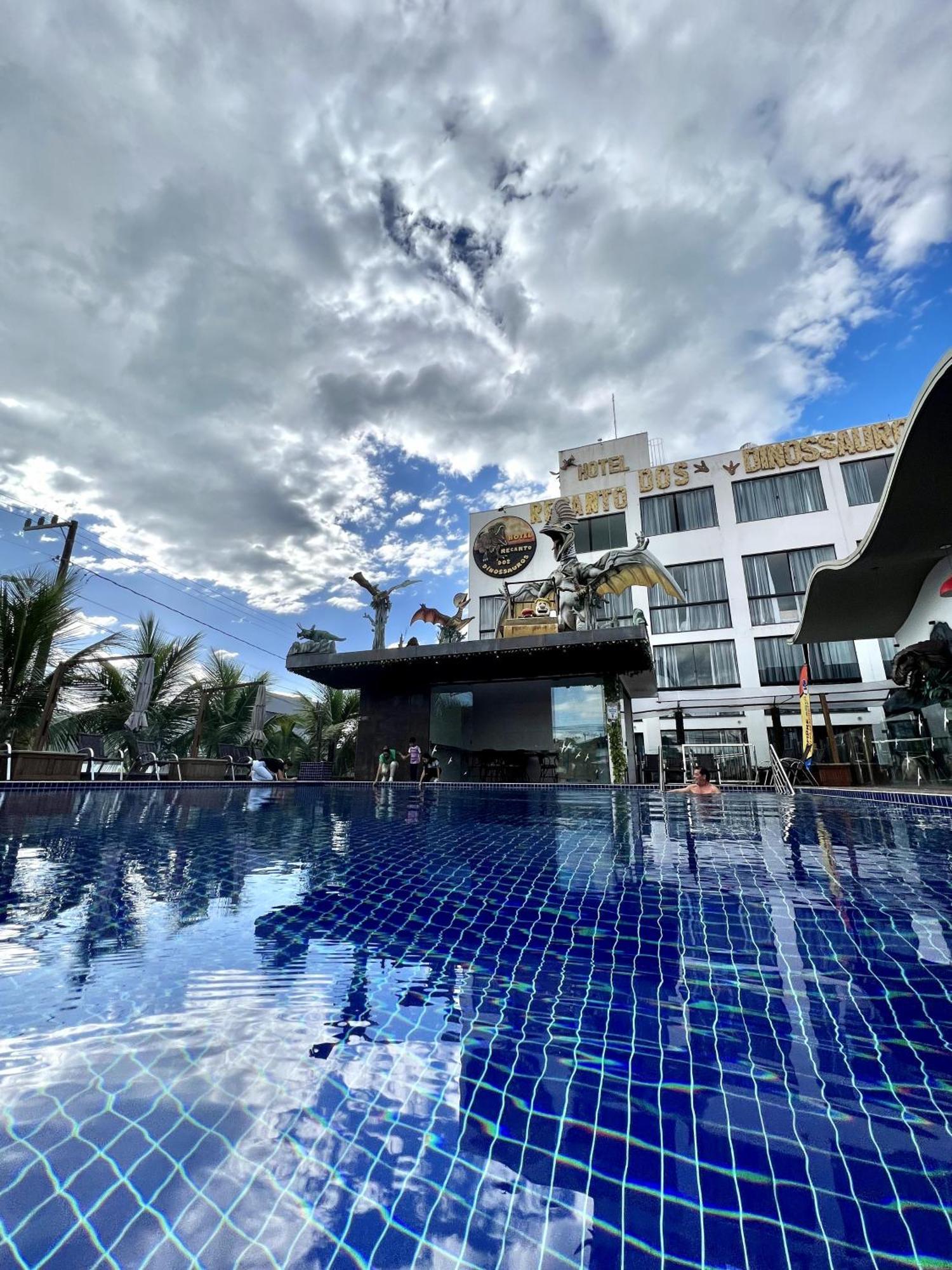 פנייה Hotel Recanto Dos Dinossauros מראה חיצוני תמונה